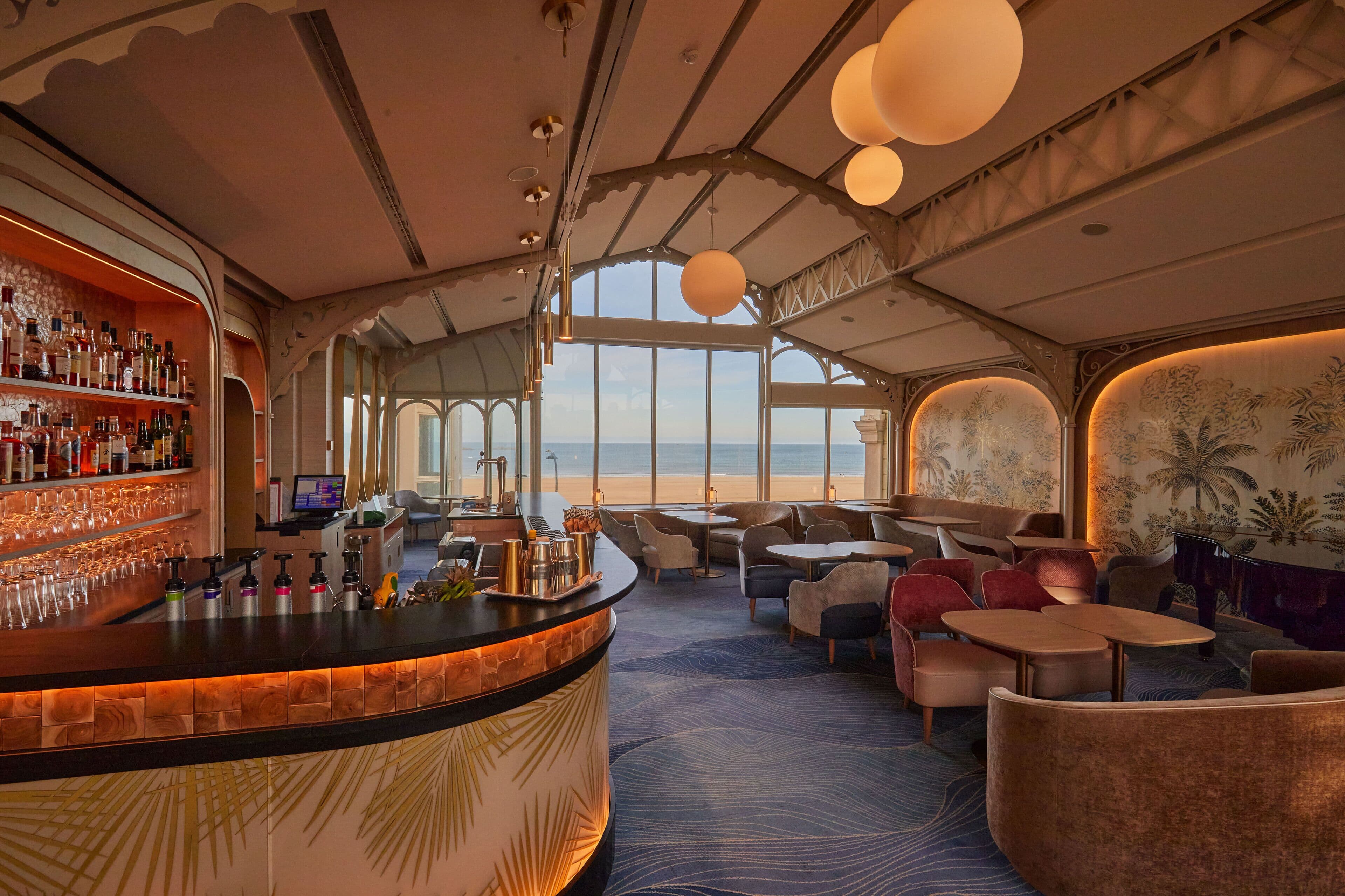 Le Grand Hôtel des Thermes Marins — photo 2