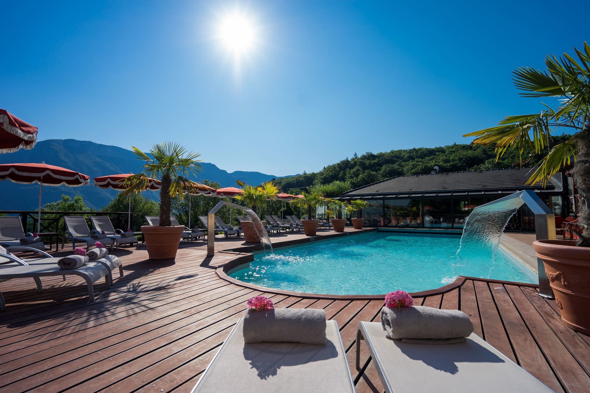 Les Trésoms Lake & Spa Resort