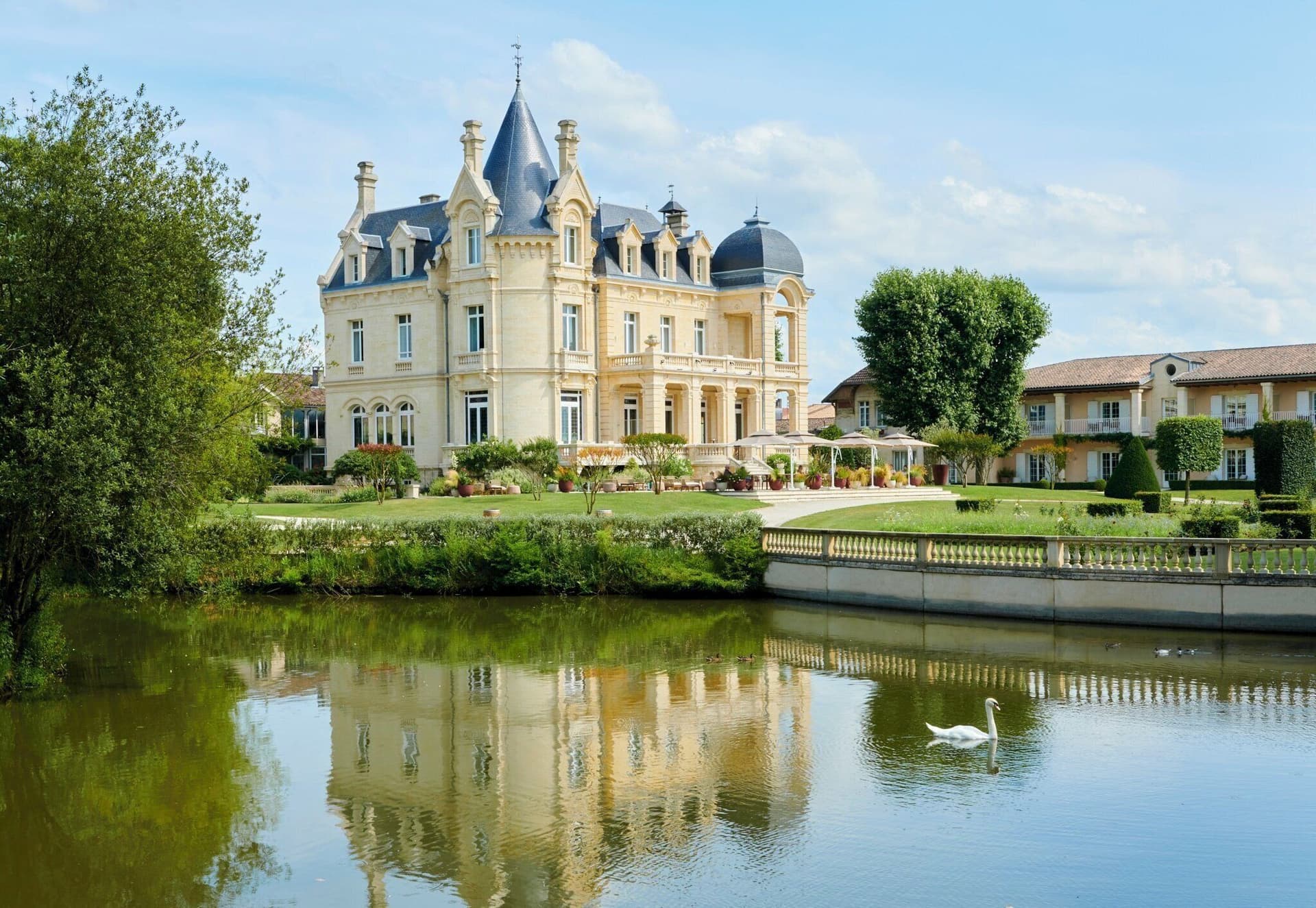 Château Hôtel & Spa Grand Barrail — photo 4